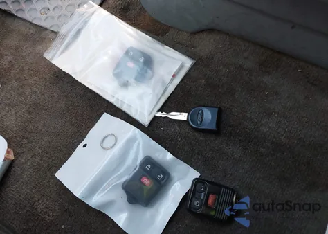 2004 Ford Freestar S из США, поврежденный, VIN 2FMZA50674BA45961